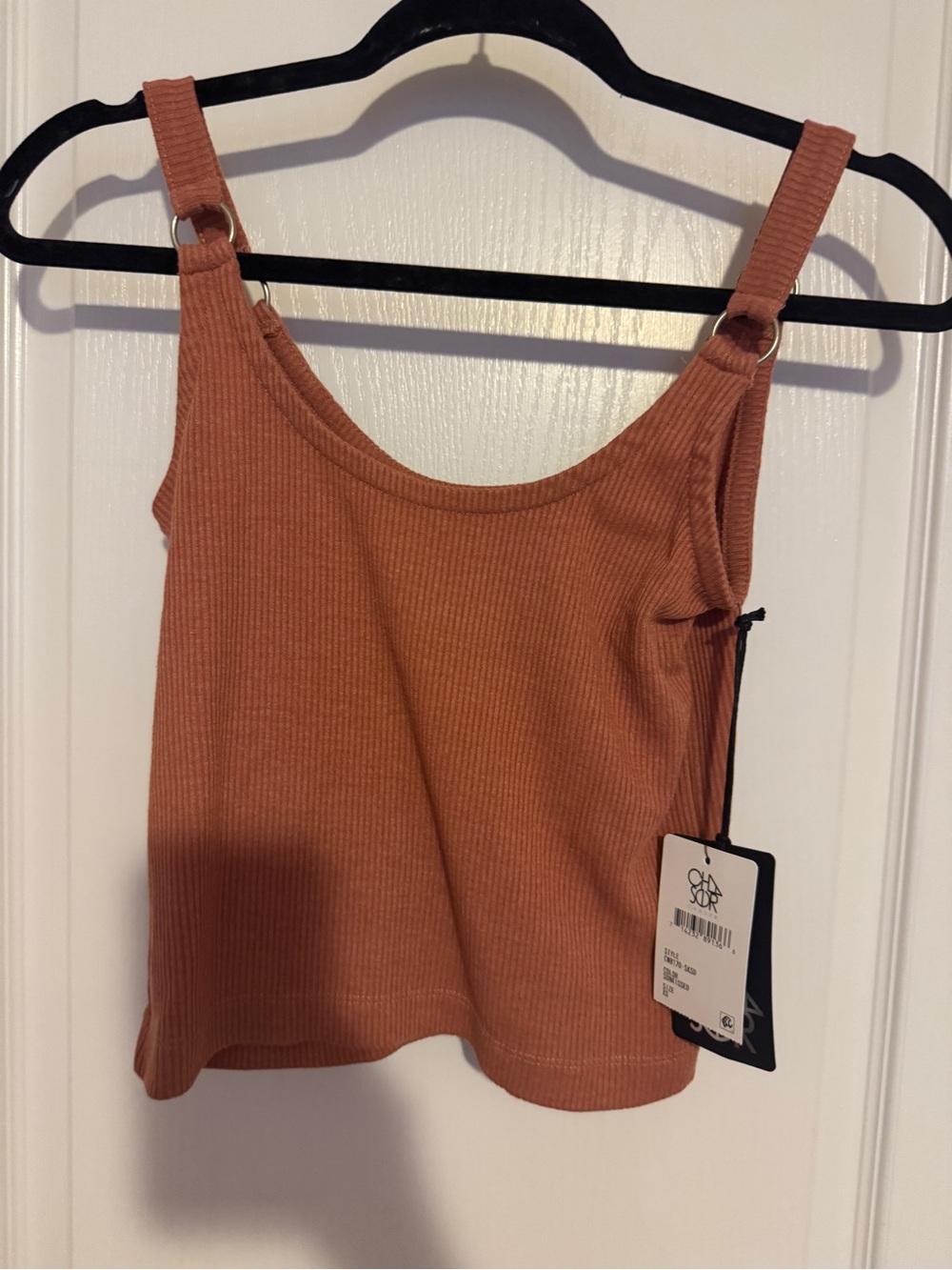 Chaser Ribbed Crop Tank in Rust